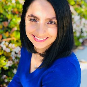 Meet your Posher, Perla